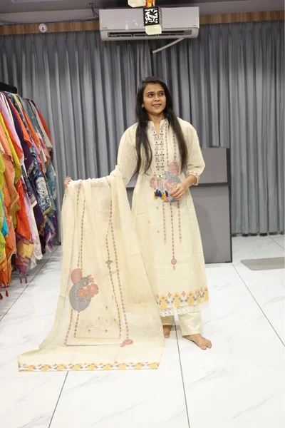 Linen Duptta Heavy Pair (Flower)