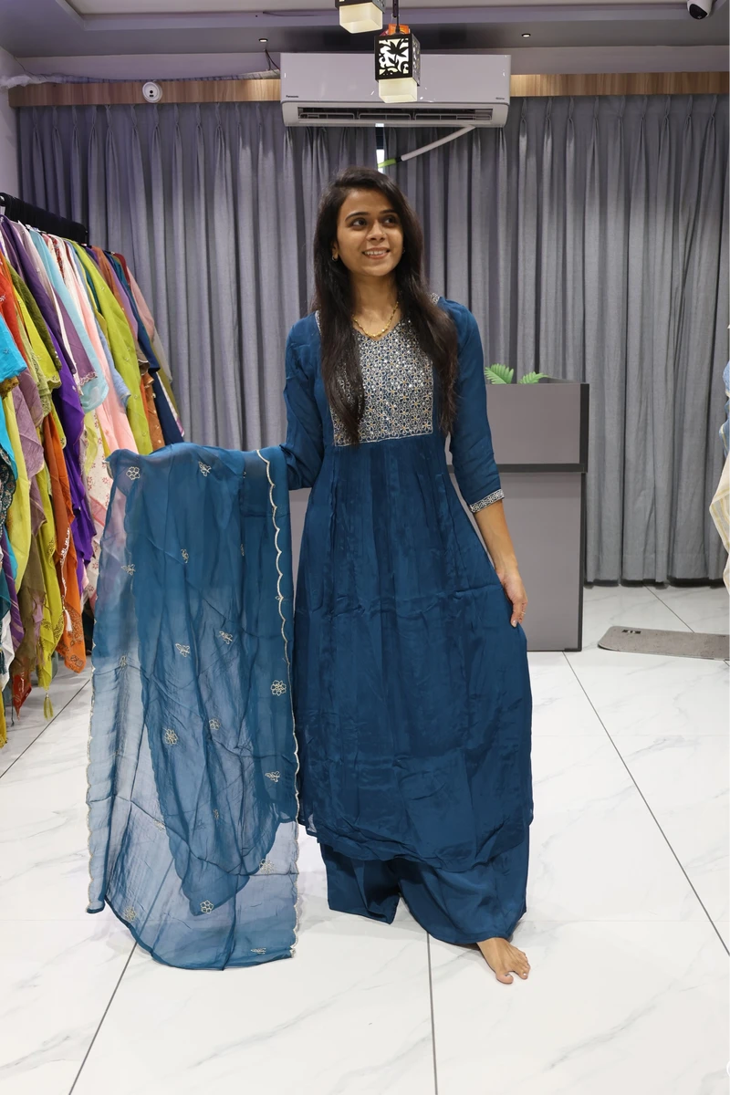 Pure Chinon Round Plaza Pair (Morpitch)