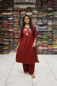 Bead Work Plazza Pair (Dark Red)