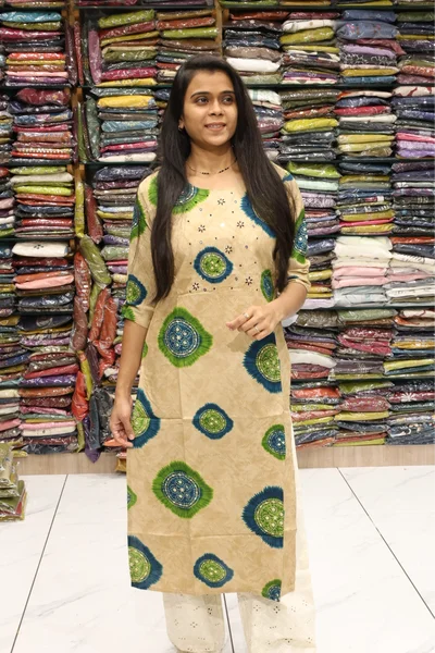 Badhani Kurti