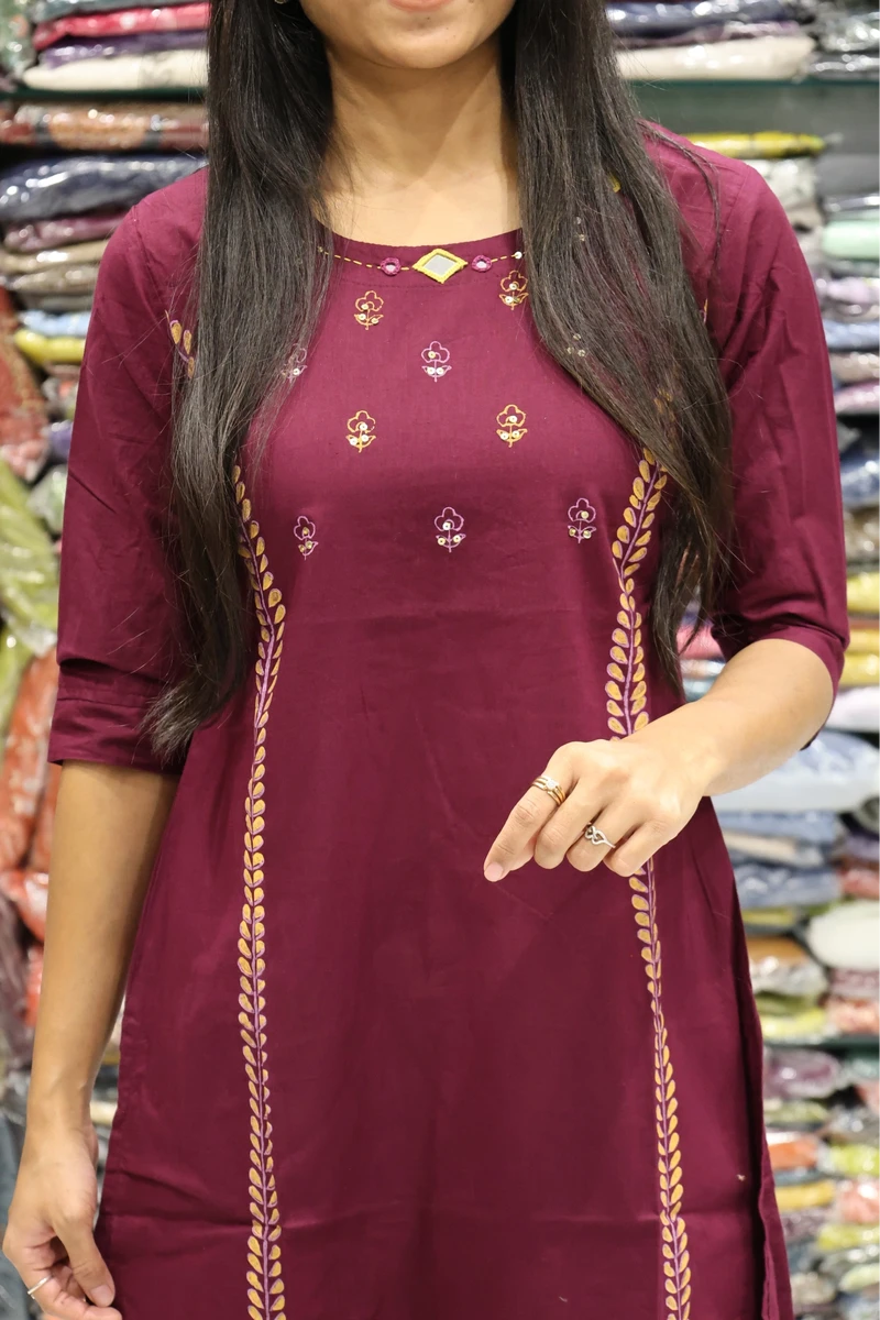 Small Butti Block Print Kurti