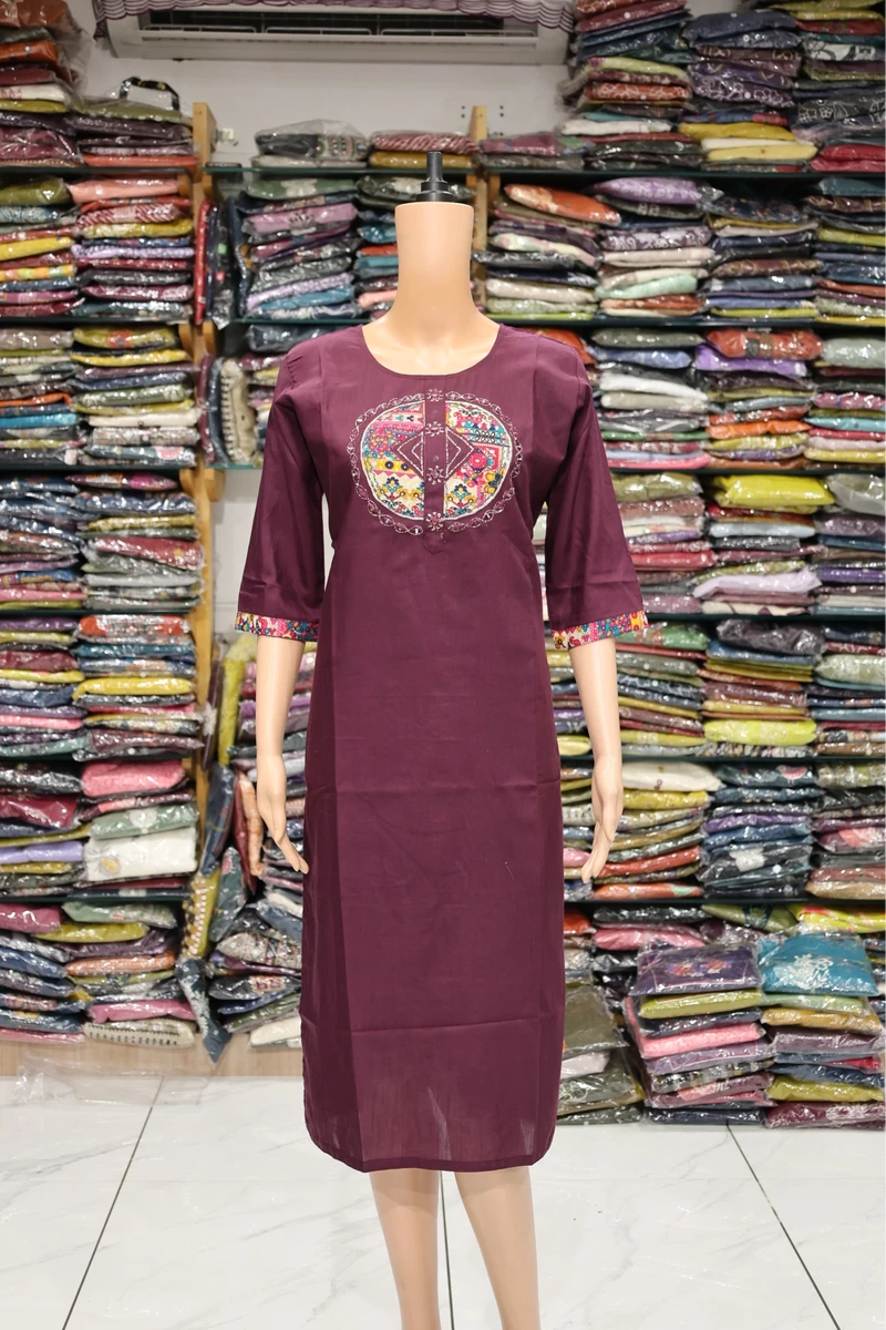 Aplic With Mirror Work kurti (Wine)