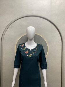 Chakli Neck Work Kurti