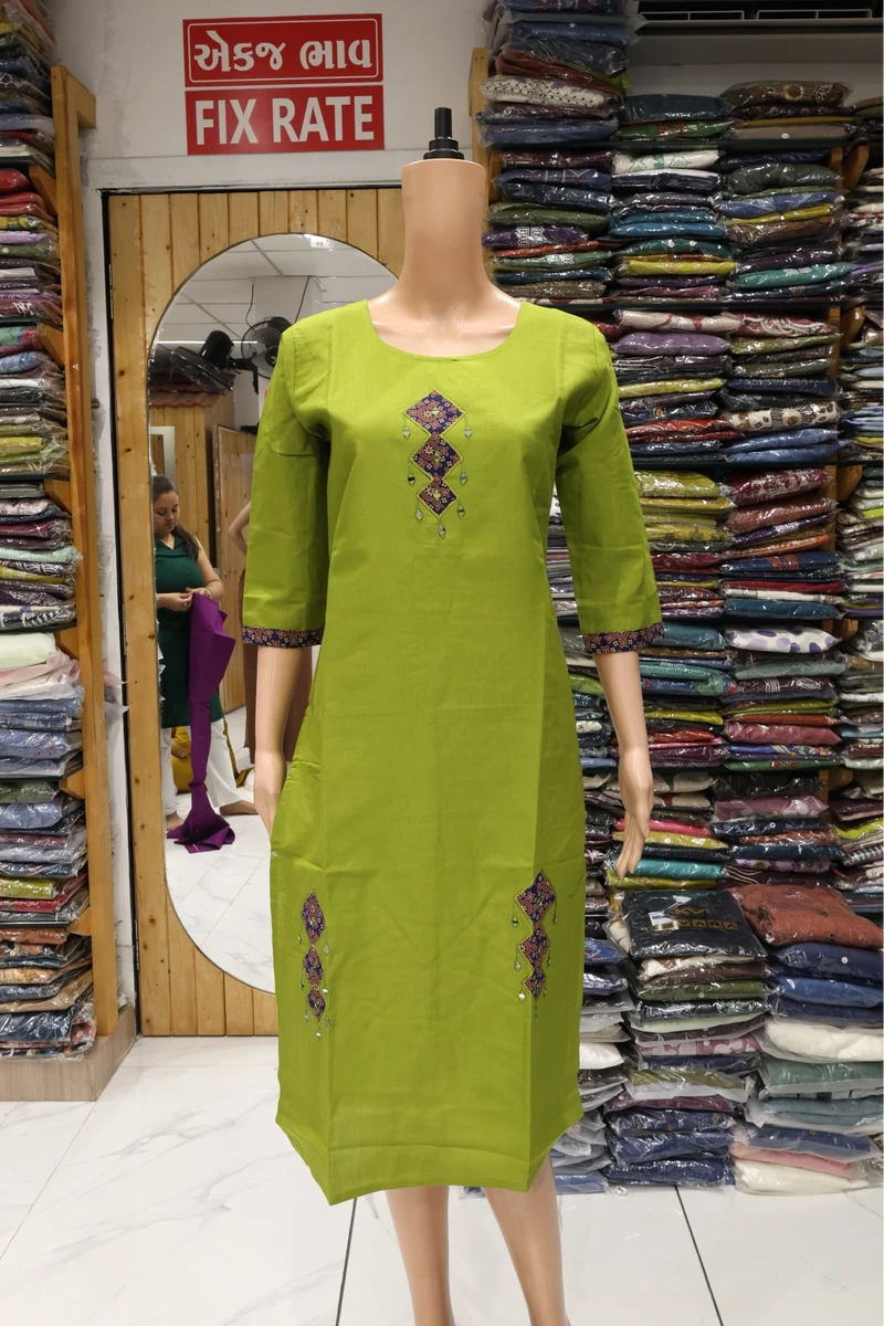 Applique Kite Work Kurti