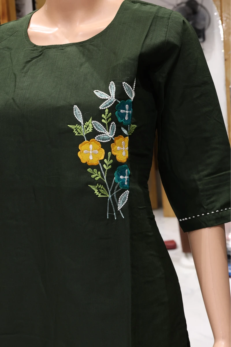 Four Flower Work Kurti