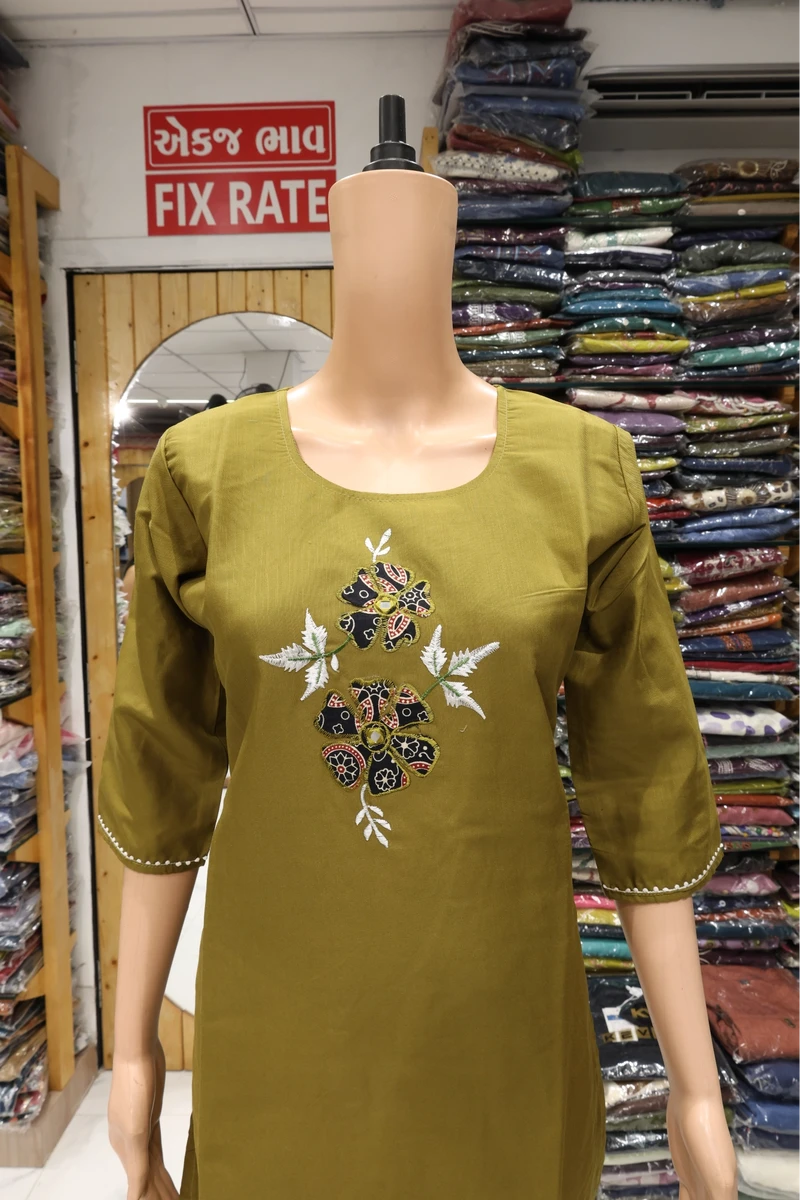 Applique Flower Work Kurti