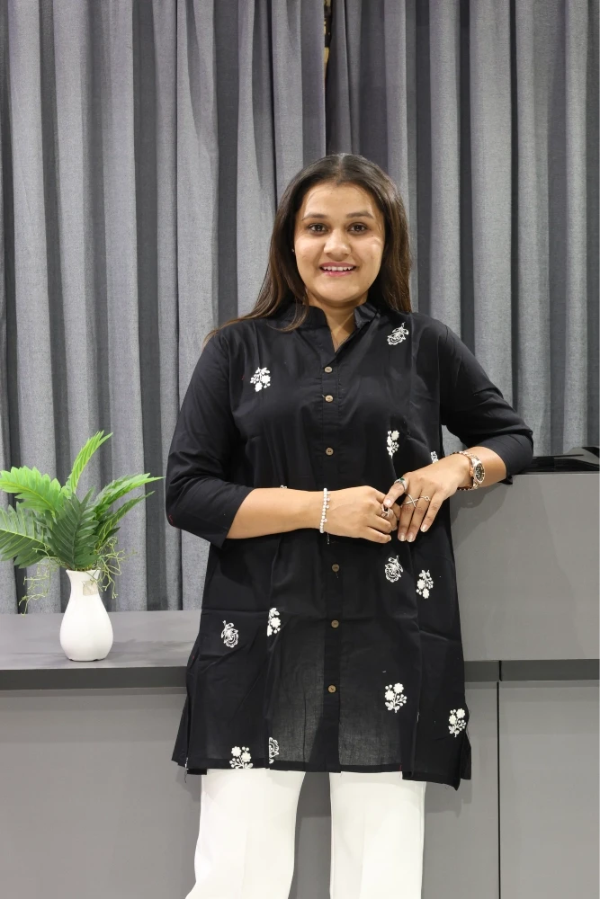 Over Size Dhaga Work Tunic