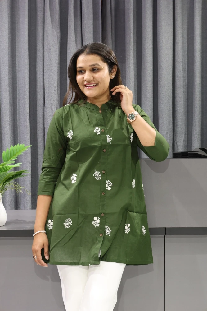 Over Size Dhaga Work Tunic