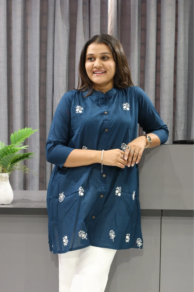 Over Size Dhaga Work Tunic