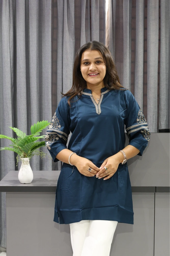 Y Neck Sleeve Work Tunic