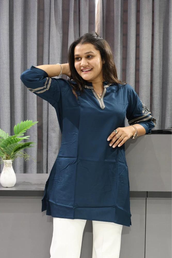 Y Neck Sleeve Work Tunic