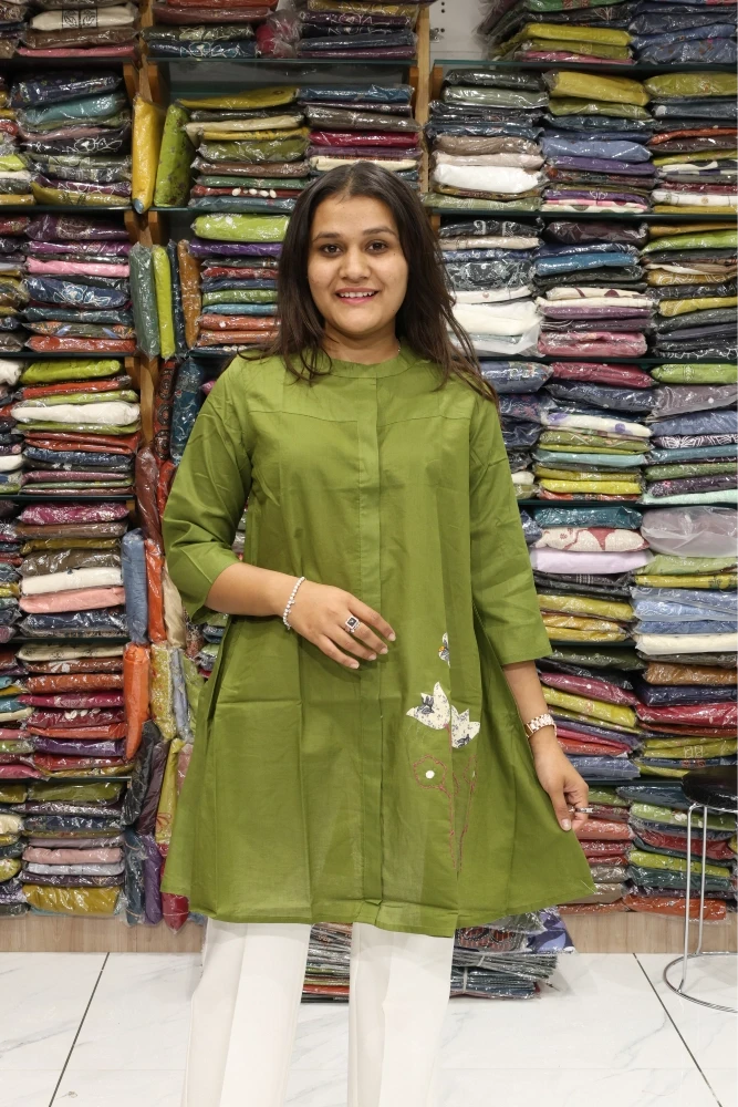 Oversize applique Work Tunic