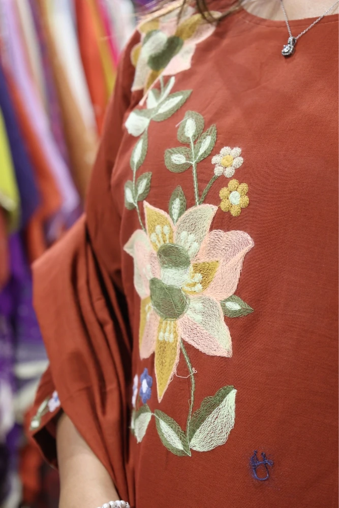 Flower Work Duptta Pair