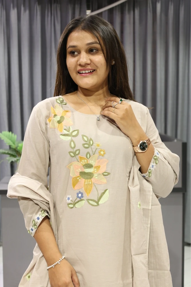 Flower Work Duptta Pair