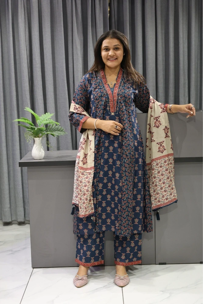 V Neck Cotton Round Pair