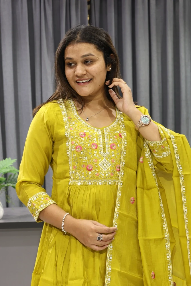 Neck Work Duptta pair