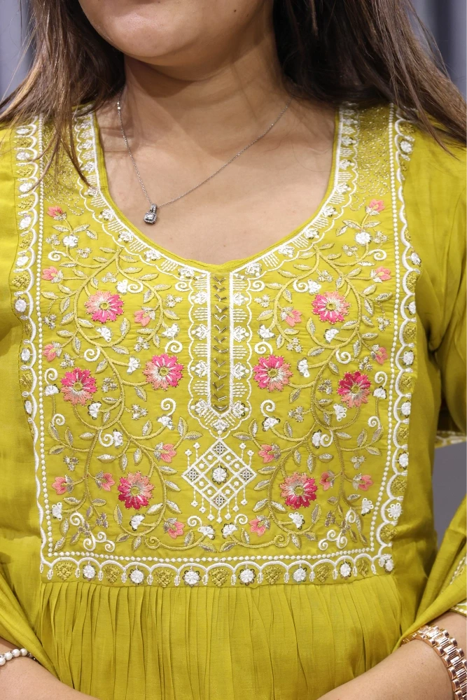 Neck Work Duptta pair