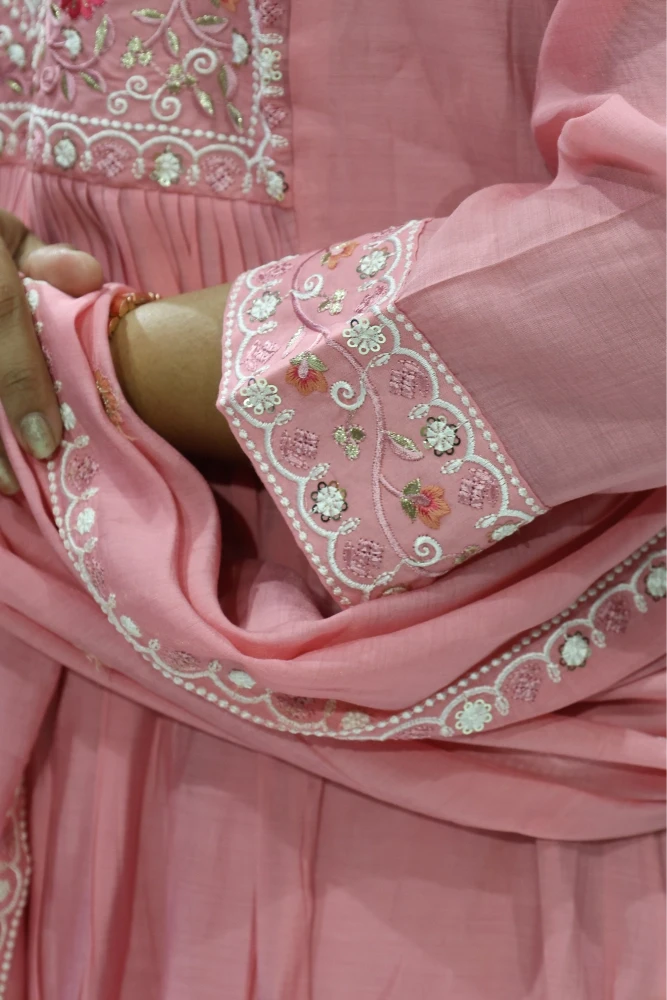 Neck Work Duptta pair