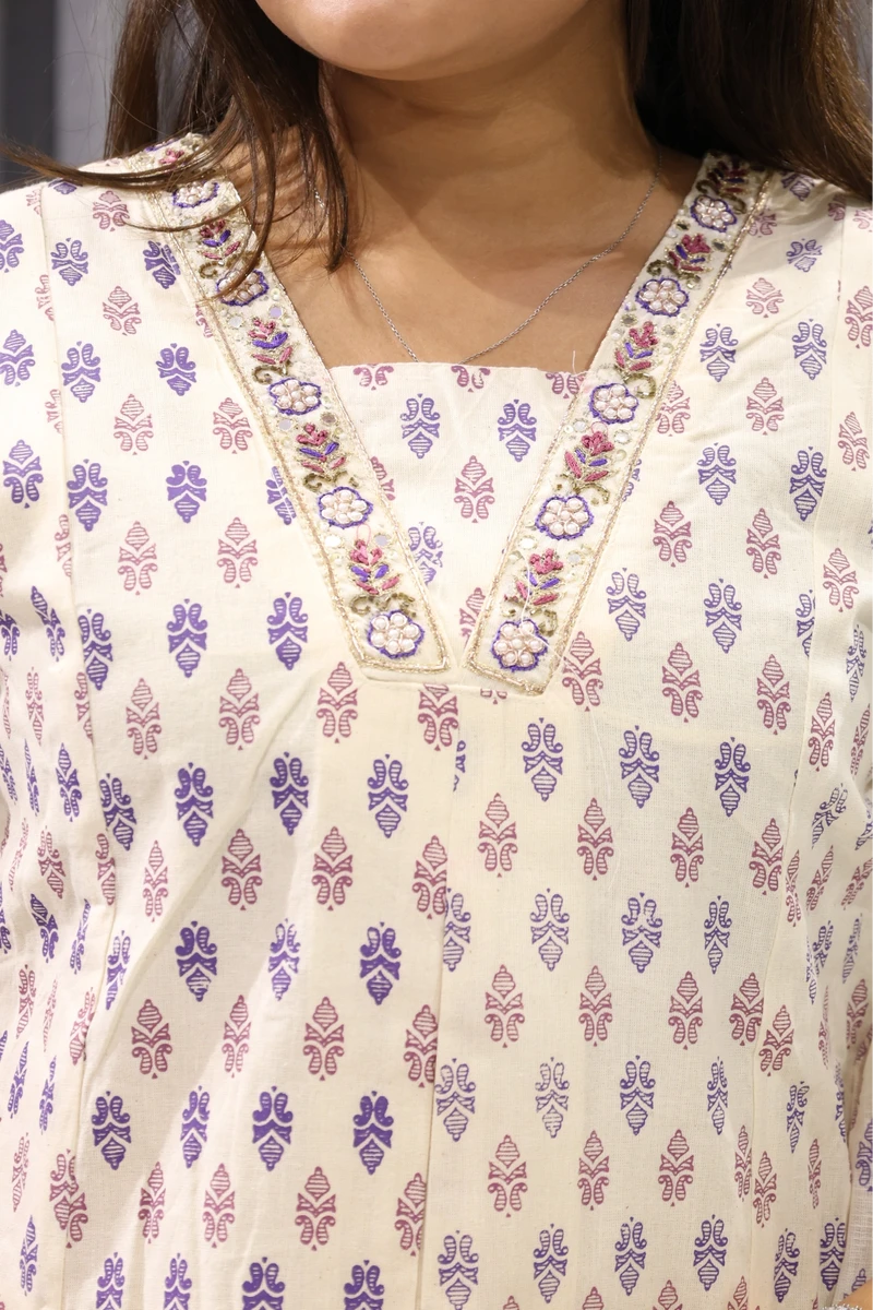 Printed Small Butti Round Pair