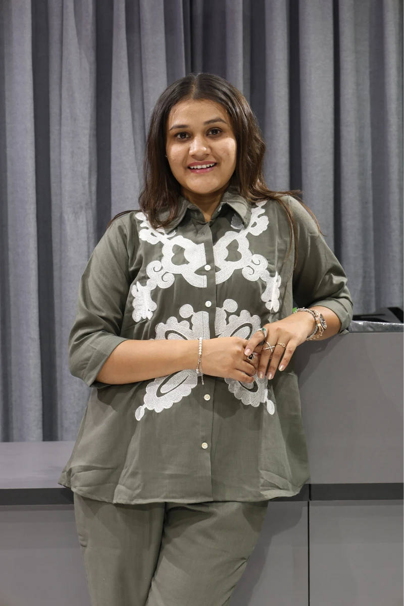 Butterfly Work Corian Cord Set