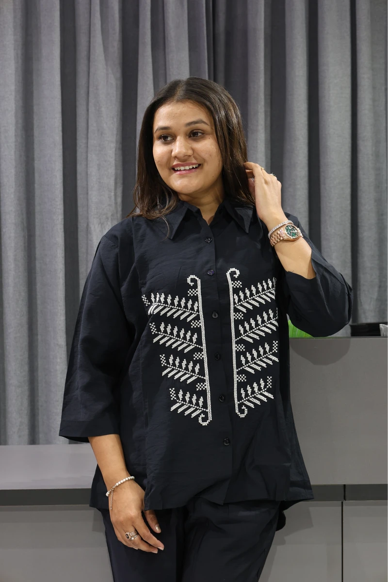 leaf work Corian Cord Set