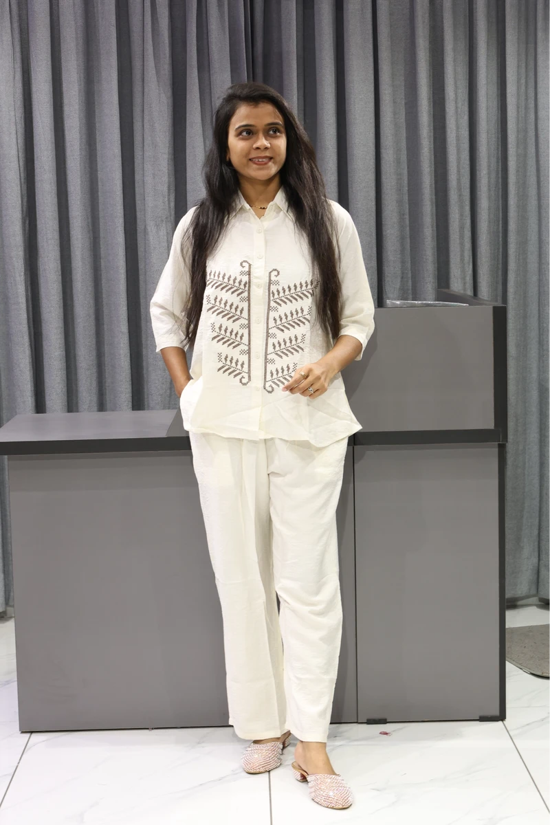 leaf work Corian Cord Set