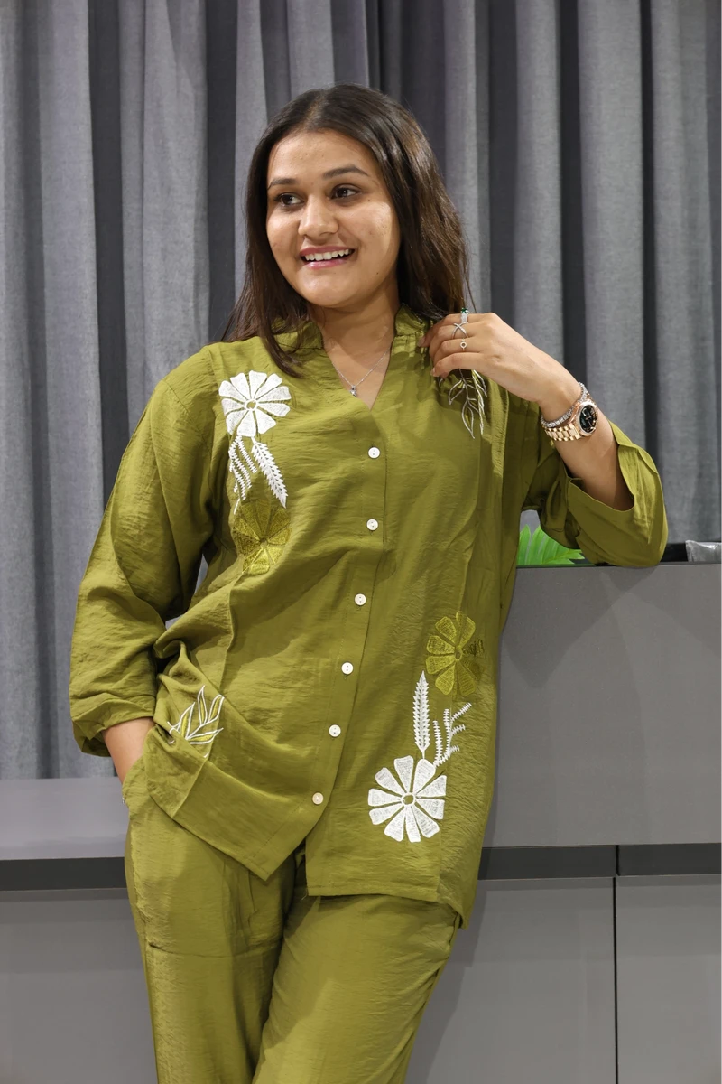 Flower Butta Work Corian Cord Set