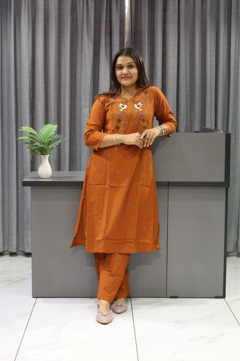 Kingfishar Work Khadi Cotton Plazza Pair