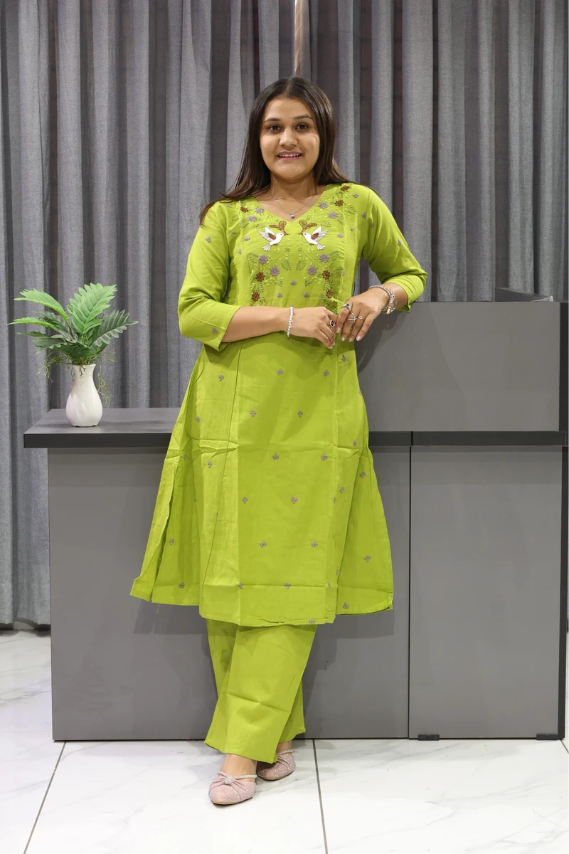 Kingfishar Work Khadi Cotton Plazza Pair