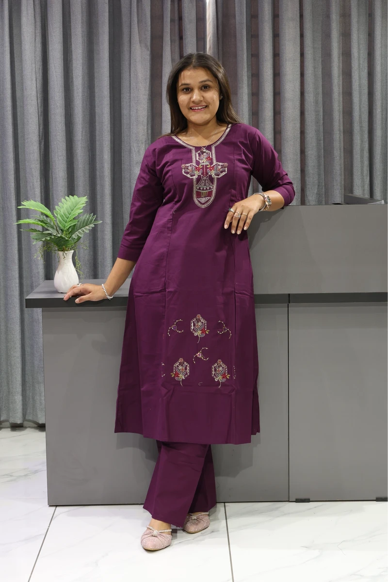 Daman With Neck Work Plaza Pair