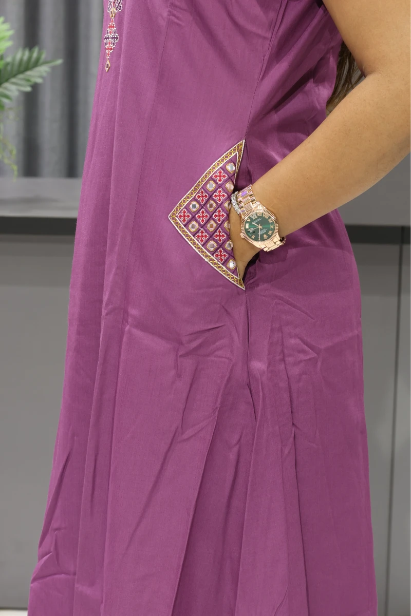 V Neck Pocket Work Plaza Pair