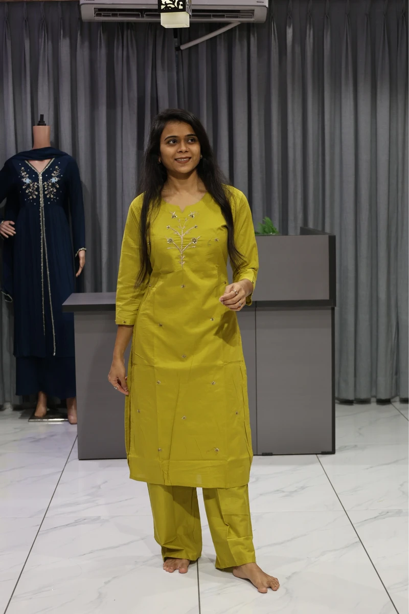 Khatali Work Plaza Pair