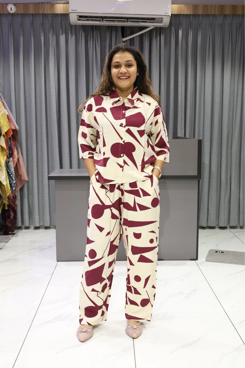 Triangle Printed Cord Set