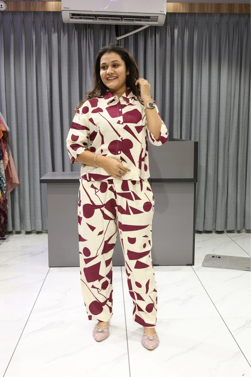 Triangle Printed Cord Set