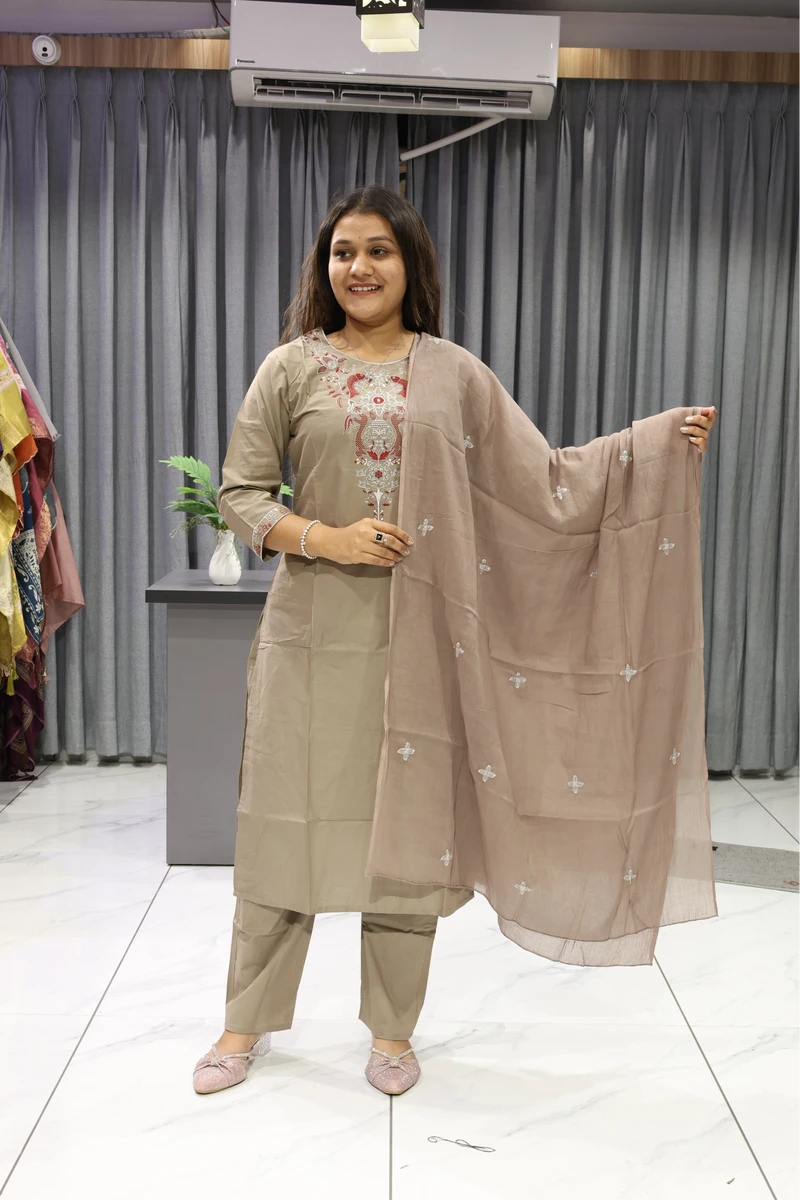 Fish Neck Work Duptta Pair