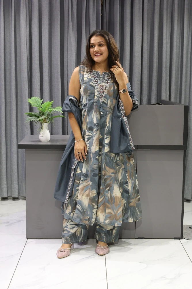 V Neck Mirror Work Round Duptta Pair