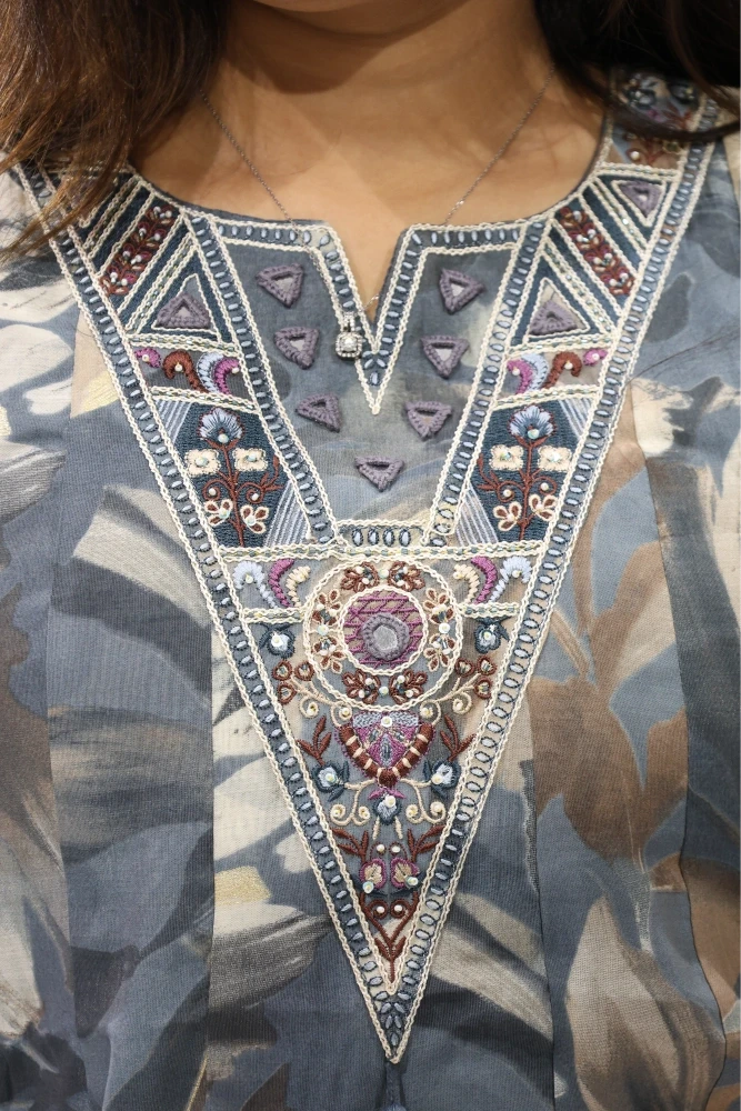 V Neck Mirror Work Round Duptta Pair