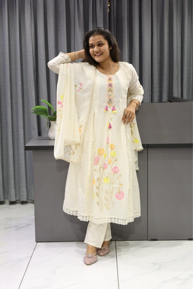 Chikan Work Round Pair