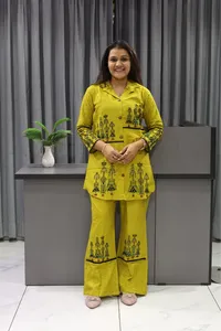 Women With Mirror Work Cord Set