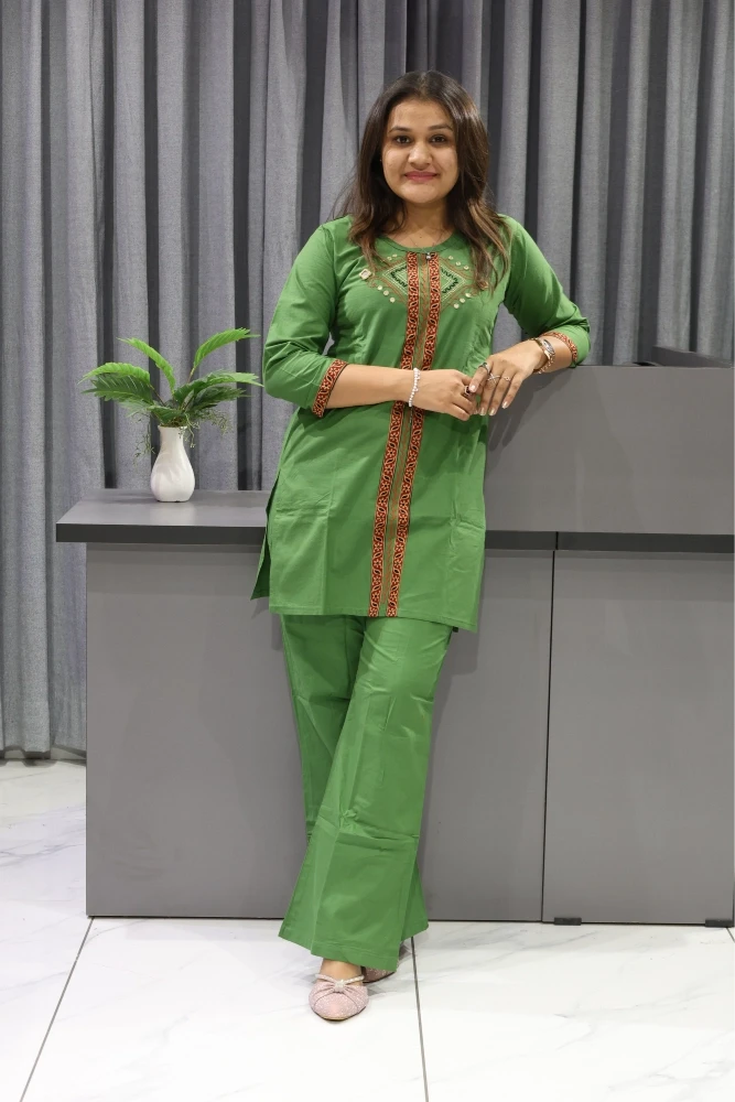 Kutchi Work Cord Set