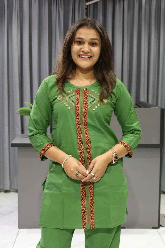 Kutchi Work Cord Set