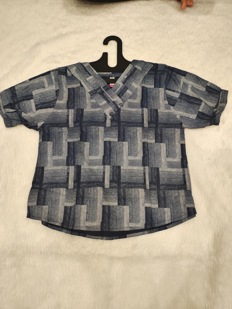 V Neck Over Size Top