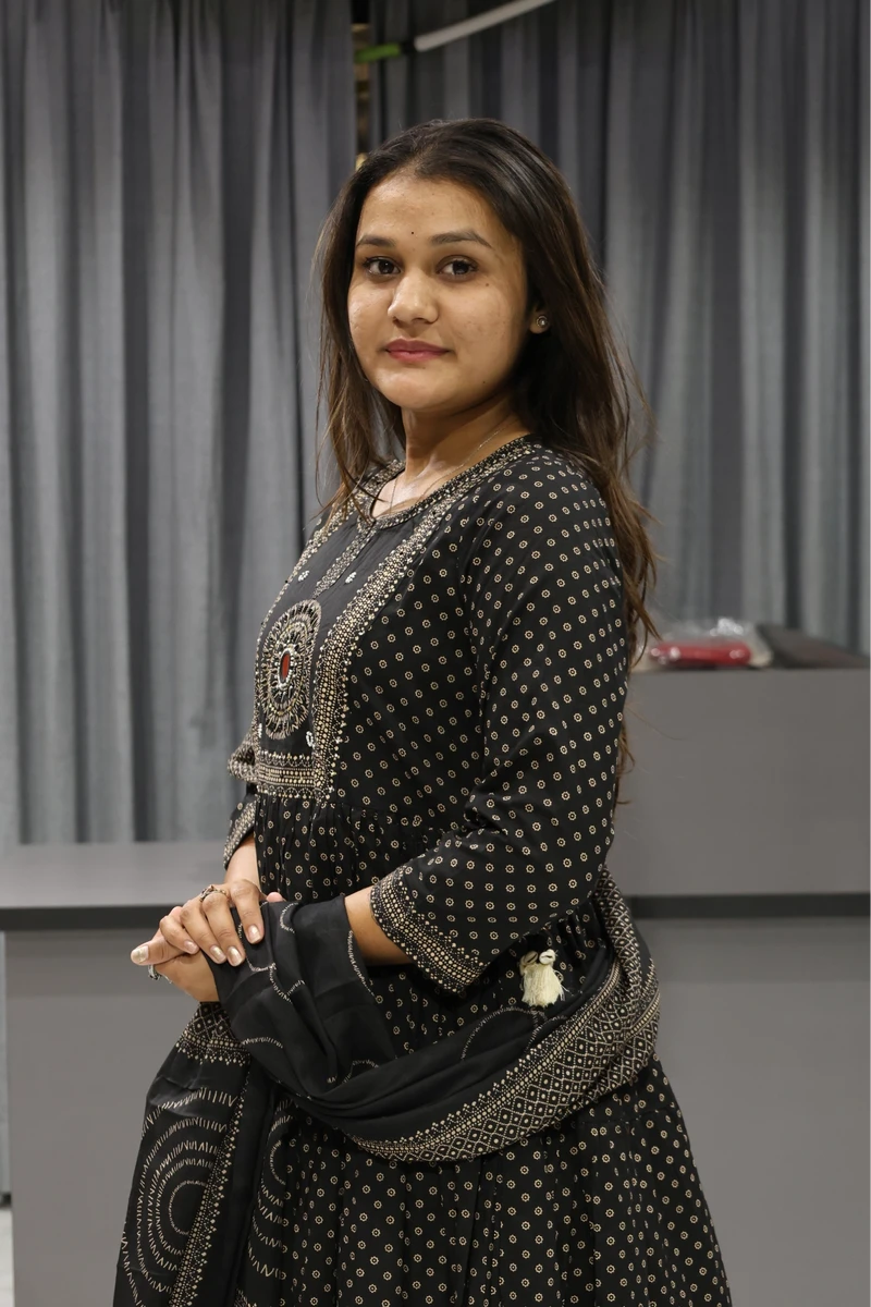 Neck Work Mall Cottan Ghera Pair