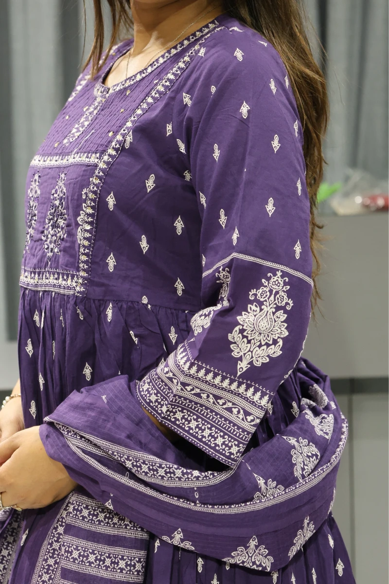 Neck Work Mall Cottan Ghera Pair