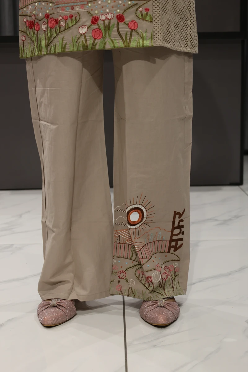 Nature Scene Work Cord Set