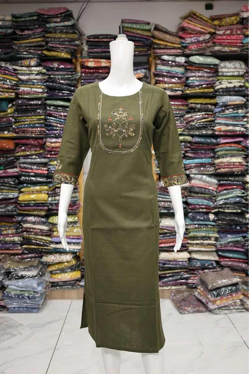 Flower Applic Work Kurti