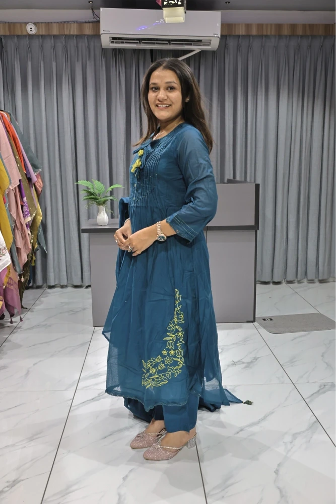 Side Daman Work Duptta Pair