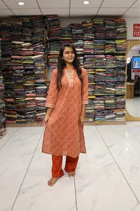 Leriyu Design Pant Pair