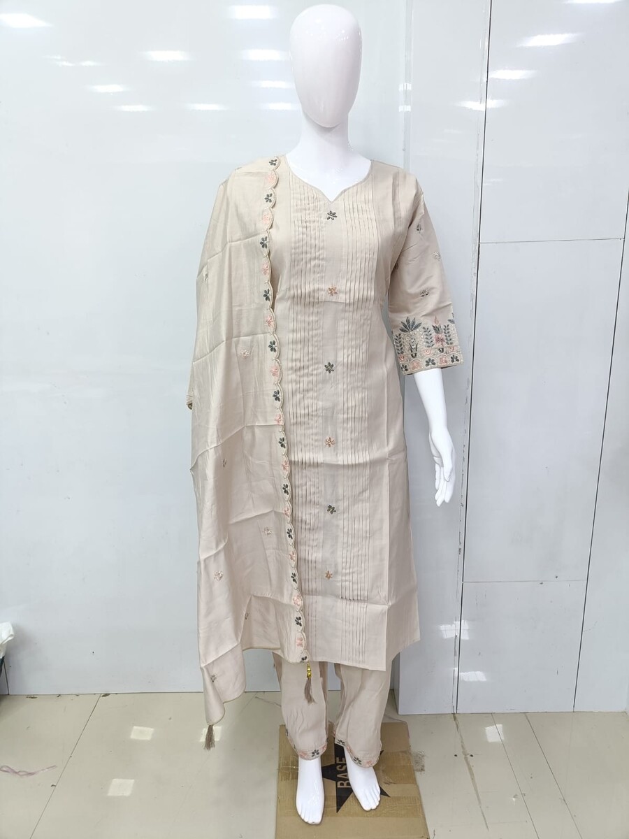 Sleeve Work Duptta Pair