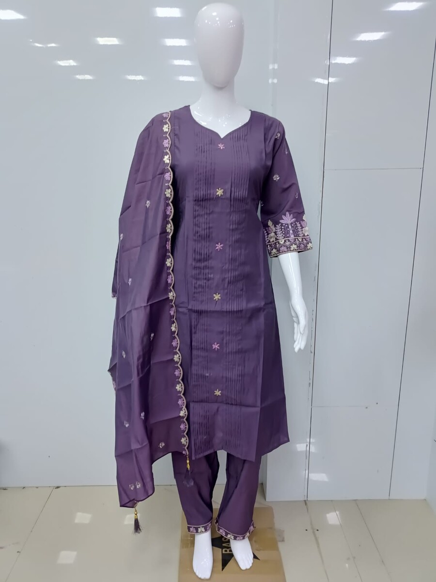 Sleeve Work Duptta Pair